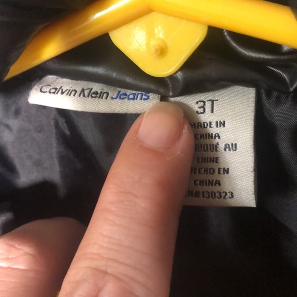 Calvin Klein Puff Vest - Picture 4 of 4